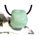 Prehnit gr&uuml;n Trommelstein gebohrt -...