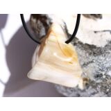 Opalholz / Holzopal / versteinertes Holz opalisiert XL Trommelstein gebohrt - Sonderqualit&auml;t - ca. 3,9 cm x 3,2 cm x 2,1 cm