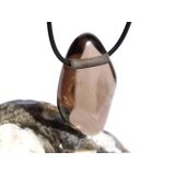 Rauchquarz mitteldunkel XXL Schmuckstein / Trommelstein gebohrt - AA-Sonderqualität - Handarbeit - ca. 4,3 cm x 2,4 cm x 1,5 cm
