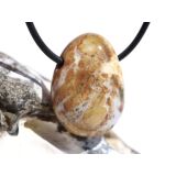 Versteinertes Holz Trommelstein gebohrt -...