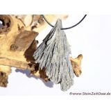 Disthen schwarz "radialstrahlig" XXXL Stufe / Rohstein gebohrt (Cyanit / Kyanit) - Rarität - Sonderqualität - ca. 8,8 cm x 5,6 cm x 1,7 cm (GKS)