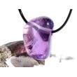 Amethyst mittelhell "Regenbogenkristall" Trommelstein / Schmuckstein gebohrt - AA-Sonderqualität - ca. 3 cm x 2,5 cm x 2 cm
