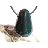 Heliotrop Trommelstein / Schmuckstein gebohrt -...