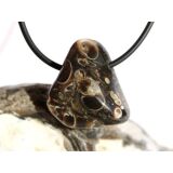 Turitella-Jaspis Trommelstein gebohrt -...