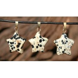 Dalmatinerstein / Dalmatinerjaspis (Aplit) Stern Anh&auml;nger &Ouml;se - ca. 2,6 cm x 1,8 cm x 0,6 cm (Kinderprojekt)