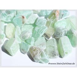 Calcit grün Wassersteine-Sonderqualität / Rohsteine extra angetrommelt - ca. 50 g