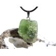 Peridot Kristall- / Rohsteinform angetrommelt Anh&auml;nger Silber&ouml;se (Olivin / Chrysolith) - Sonderqualit&auml;t - ca. 3,5 cm x 2,2 cm x 1,6 cm (GKS)