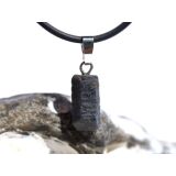 Saphir blau Kristallstab / Rohsteinform Anh&auml;nger...