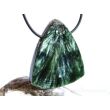 Seraphinit (Klinochlor) XXL Schmuckstein / Scheibenstein gebohrt - AA-Sonderqualität - Handarbeit - ca. 4,2 cm x 3,6 cm x 0,8 cm