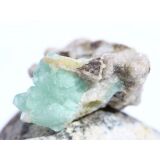 Apophyllit gr&uuml;n mit Stilbit Kristallstufe / Rohstein...