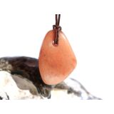 Aprikosencalcit (Calcit apricot) Schmuckstein gebohrt - ca. 2,9 cm x 2 cm x 1,4 cm
