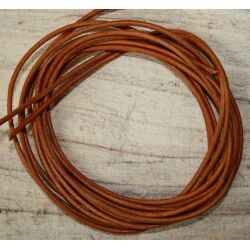 Ziegenlederband mittelbraun (fein-weich), ca. 1,4 mm Durchm., ca. 1 m lang