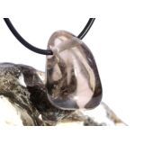 Rauchquarz hell Trommelstein gebohrt - Sonderqualität - ca. 2,8 cm x 1,8 cm x 1,5 cm