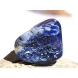 Sodalith Trommelstein "Silberschimmer" - Sonderqualit&auml;t - Rarit&auml;t - ca. 2,8 cm x 2,3 cm x 2,2 cm (Fairer Handel/GKS)