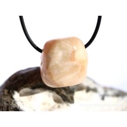 Stilbit apricot (Zeolith) Trommelstein gebohrt - Sonderqualit&auml;t - ca. 2,6 cm x 2,5 cm x 2,2 cm