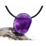 Amethyst dunkel Trommelstein / Scheibenstein gebohrt - Sonderqualit&auml;t - ca. 2,4 cm x 1,9 cm x 0,9 cm