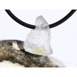 Goshenit (Beryll) Kristall / Rohsteinform angetrommelt gebohrt - Sonderqualit&auml;t - Rarit&auml;t - ca. 1,8 cm x 1,5 cm x 0,8 cm (Trommelstein)