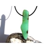 Chrysopras XXXL Schmuckstein / Trommelstein gebohrt - AA-Sonderqualität - Rarität - ca. 5,9 cm x 1,6 cm x 0,7 cm