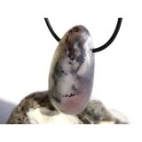 Dendritenchalcedon XL Trommelstein / Schmuckstein Cabochon gebohrt - Sonderqualität - ca. 3,9 cm x 2,1 cm x 1,5 cm