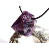 Amethyst dunkel "Morion" Kristallspitze / Rohstein angetrommelt, gebohrt - Sonderqualität - ca. 2,7 cm x 2,3 cm x 2,1 cm - Sonderpreis wg. Makel -