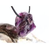 Amethyst dunkel "Morion" Kristallspitze / Rohstein angetrommelt, gebohrt - Sonderqualität - ca. 2,7 cm x 2,3 cm x 2,1 cm - Sonderpreis wg. Makel -