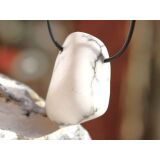 Howlith XXL Trommelstein gebohrt - Sonderqualit&auml;t - ca. 4,5 cm x 2,9 cm x 2,4 cm