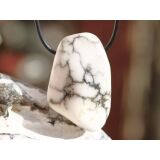 Howlith XXL Trommelstein gebohrt - Sonderqualit&auml;t - ca. 4,5 cm x 2,9 cm x 2,4 cm