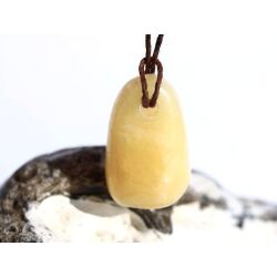 Calcit orange (Orangencalcit) Trommelstein gebohrt - ca. 2,9 cm x 1,8 cm x 1,2 cm