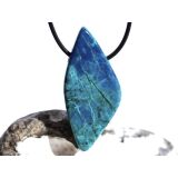 Chrysokoll XXL Schmuckstein / Scheibenstein gebohrt - AA-Sonderqualität - Handarbeit - ca. 5,5 cm x 2,5 cm x 0,9 cm