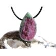 Rubin-Zoisit (Anyolith) Schmuckstein mit Rohsteinform gebohrt - AA-Sonderqualit&auml;t - Handarbeit - ca. 3,2 cm x 2,1 cm x 1,5 cm