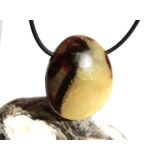 Septarie Schmuckstein Cabochon / Trommelstein gebohrt - Sonderqualit&auml;t - ca. 3,4 cm x 2,8 cm x 1,4 cm