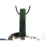 Nephrit-Jade XXXL Schmuckstein / Scheibenstein gebohrt...